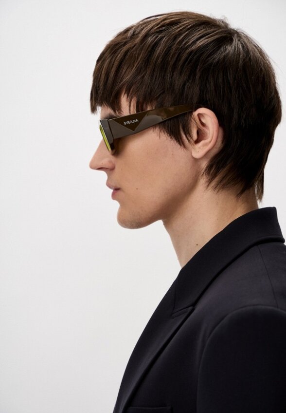 Очки солнцезащитные Prada