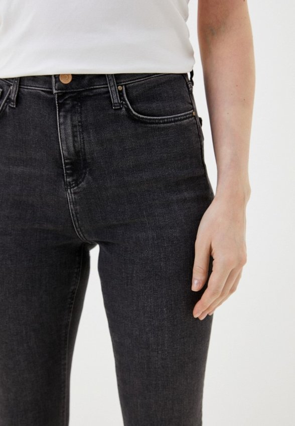 Джинсы Colin's