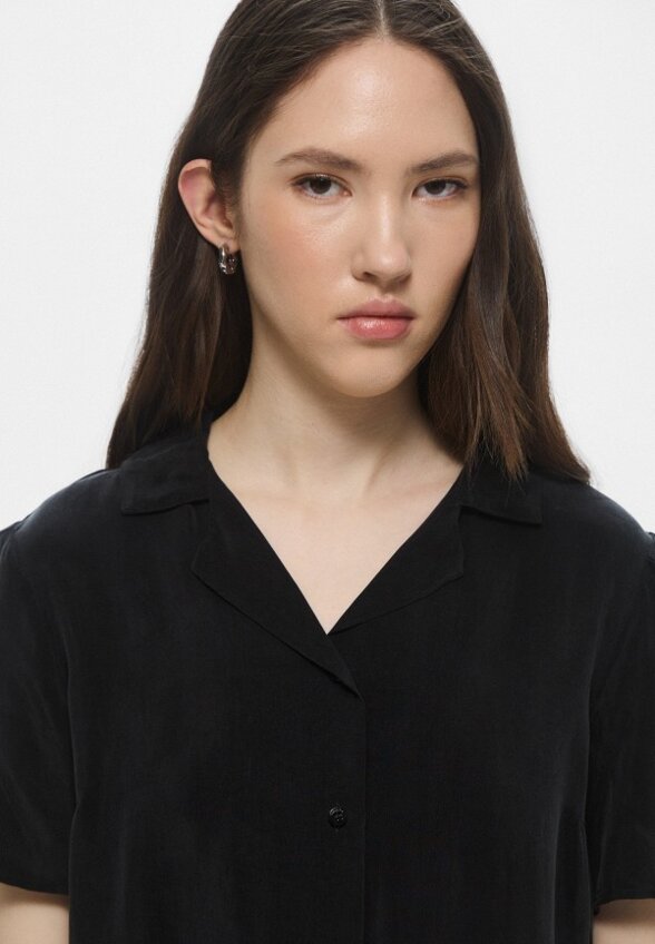 Блуза Trussardi