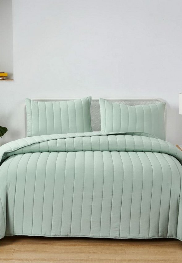 Комплект с покрывалом Sofi De Marko