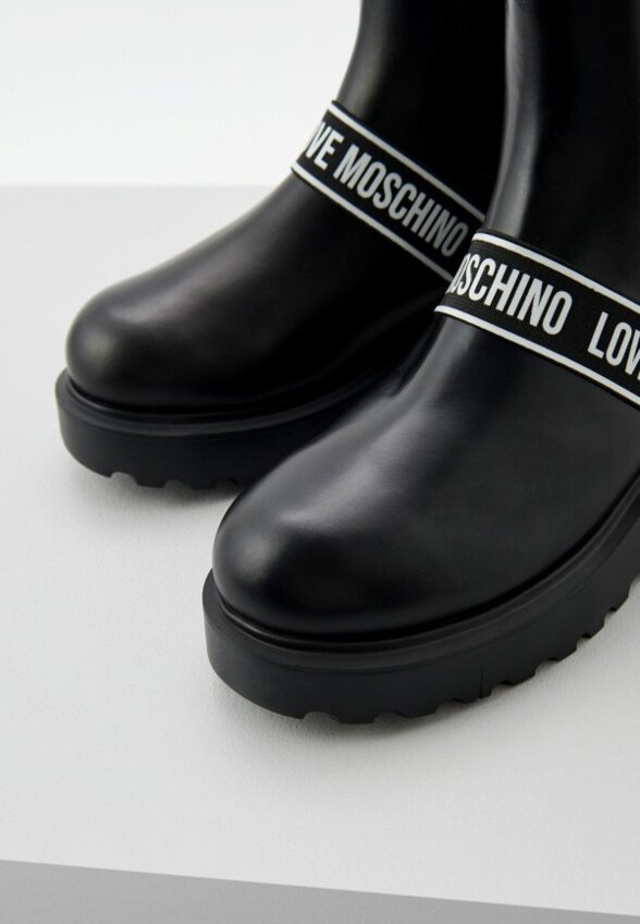 Ботинки Love Moschino