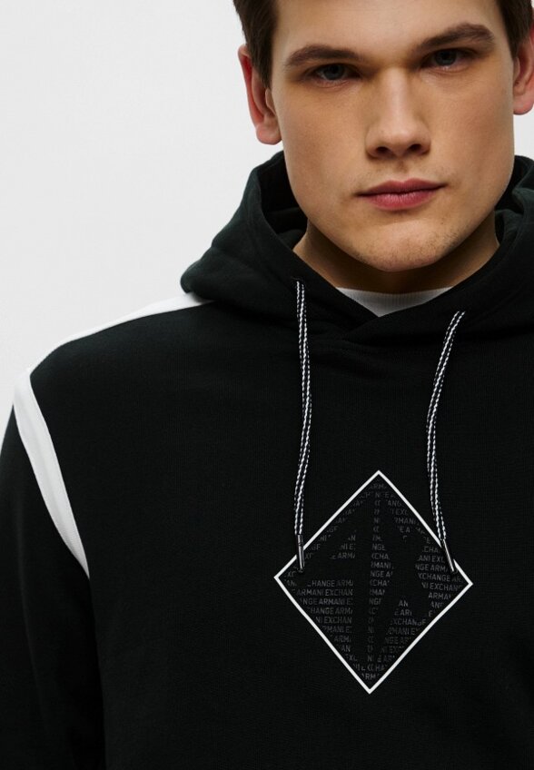 Худи Armani Exchange