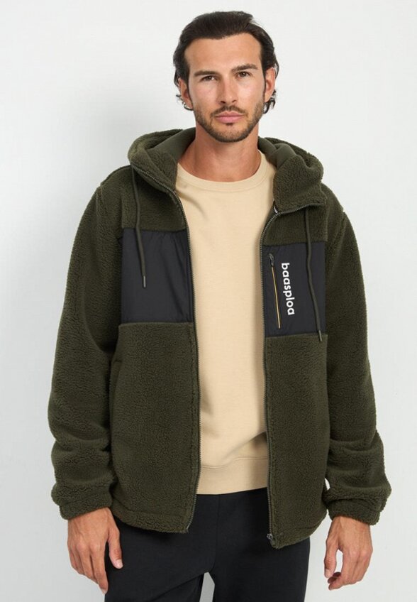 Ветровка Baasploa