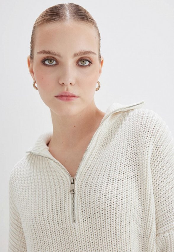 Свитер Kivi Clothing