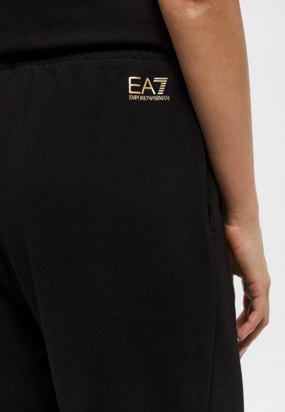 Брюки спортивные EA7