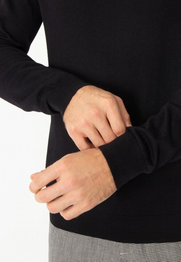 Джемпер Gino Pellini