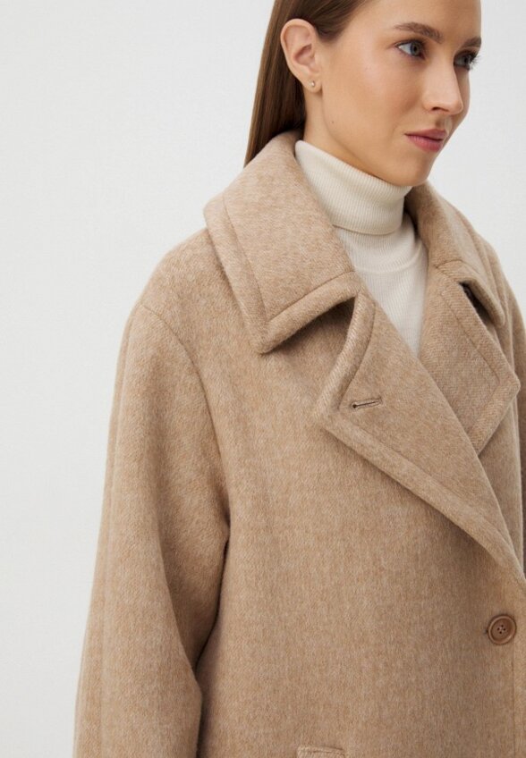 Пальто Maison David