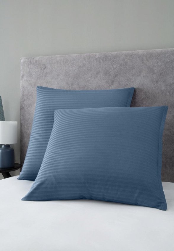 Комплект наволочек Karna