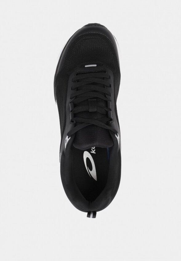 Кроссовки Kari