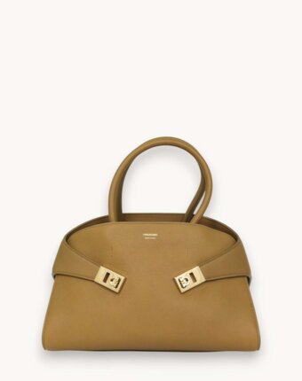 Salvatore Ferragamo Hug женщинам