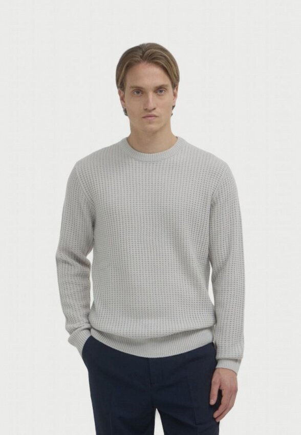 Джемпер Calliope