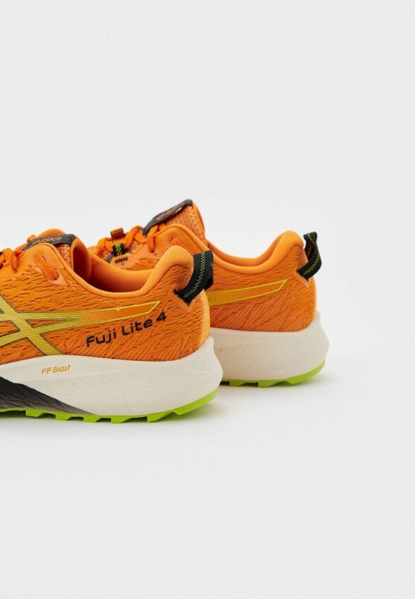 Кроссовки ASICS