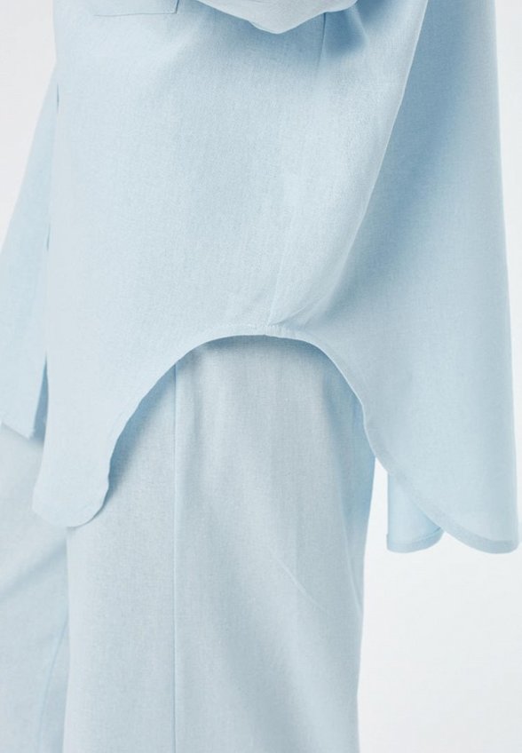 Костюм Alina Komrakova