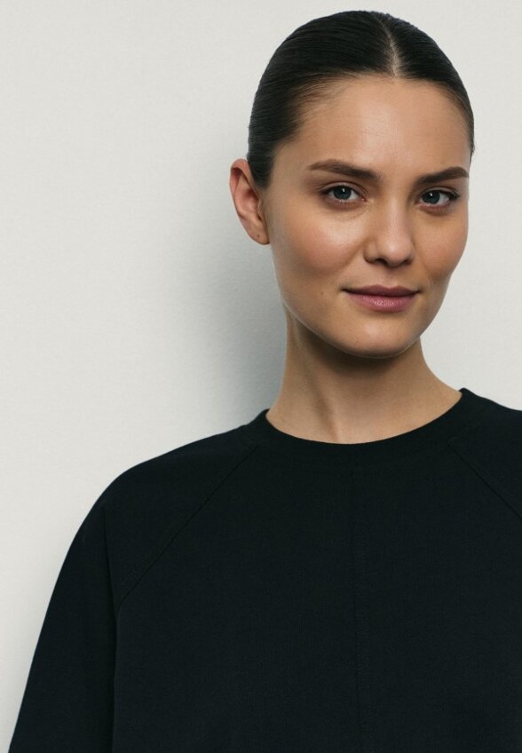 Футболка Zarina