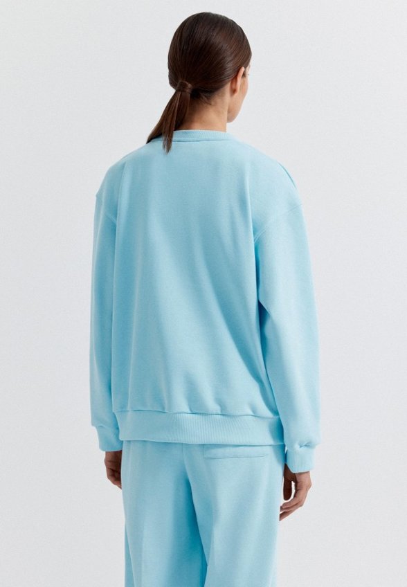 Свитшот Charuel