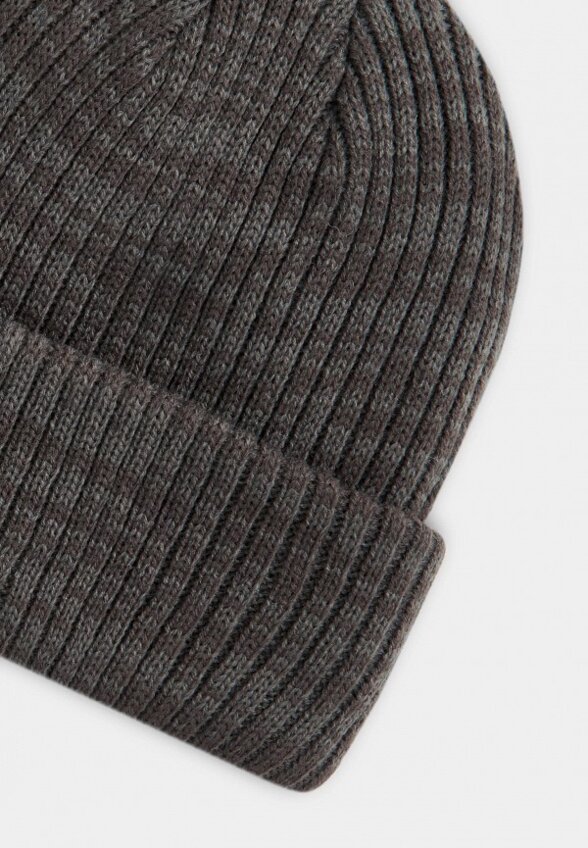 Шапка Finn Flare