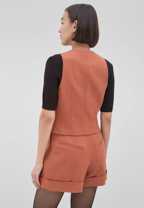 Жилет I Am Studio