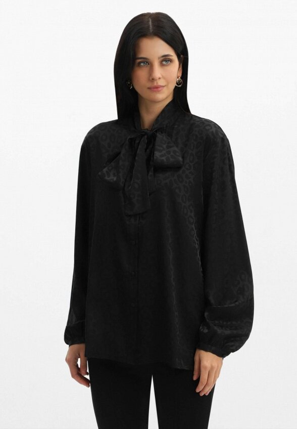 Блуза Lilly Bennet