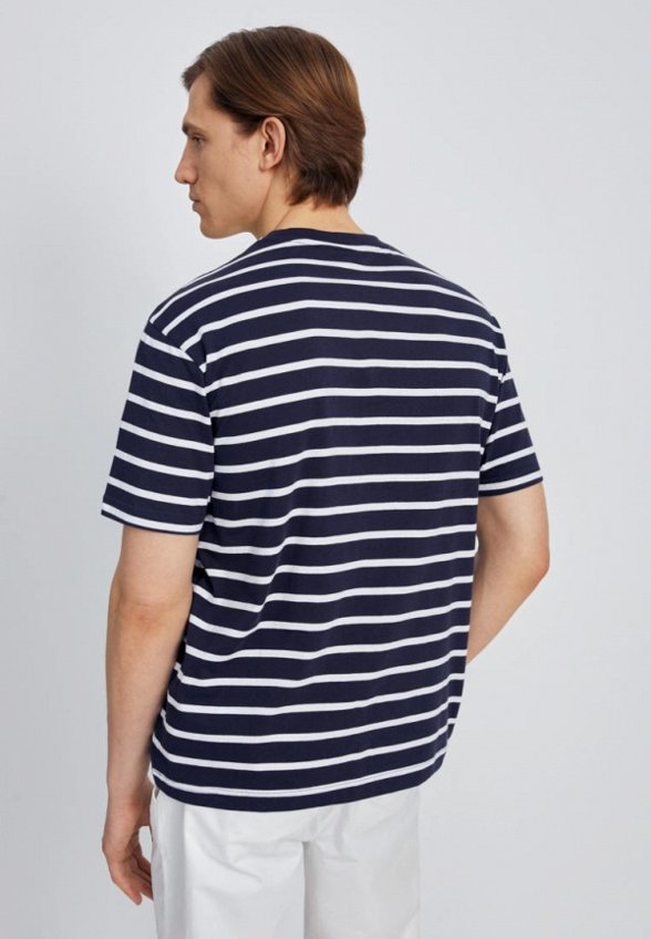 Футболка Finn Flare