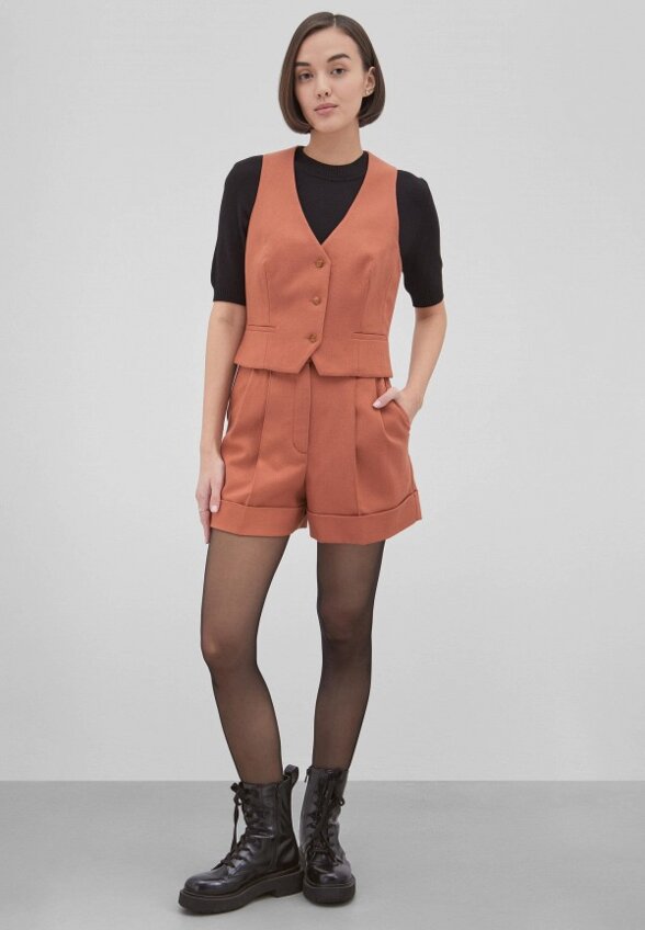 Жилет I Am Studio