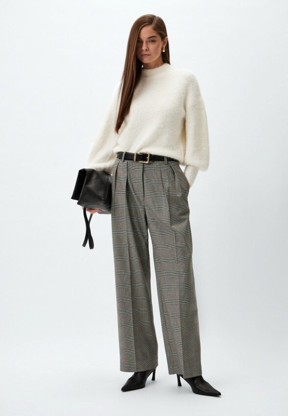 Джемпер Guess