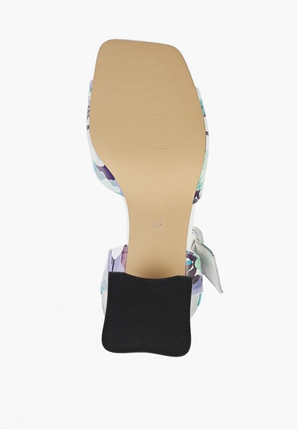 Босоножки Vasconte