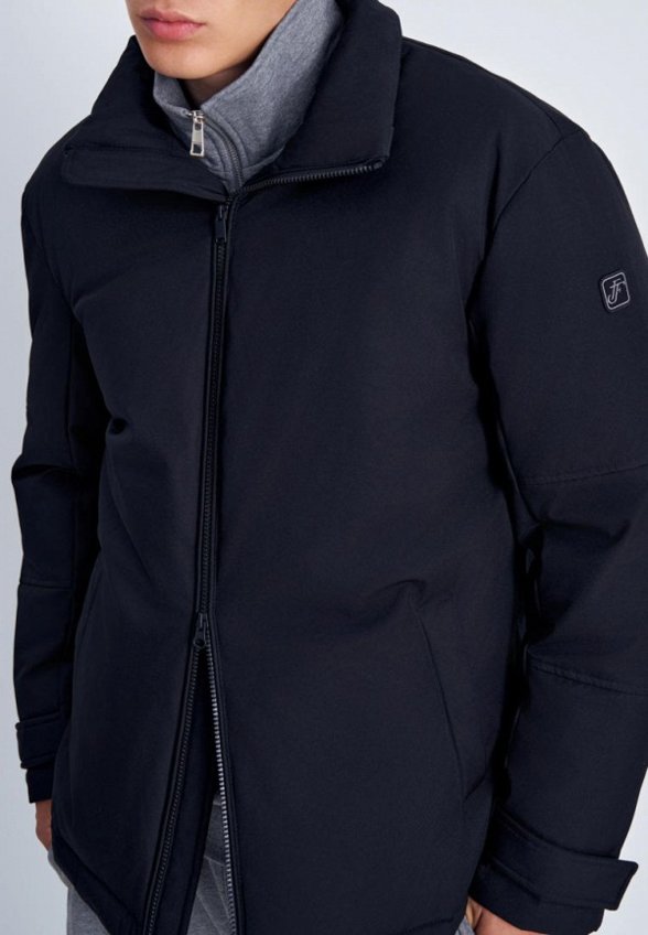 Куртка утепленная Finn Flare