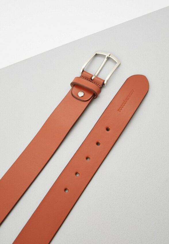 Ремень Roccobarocco