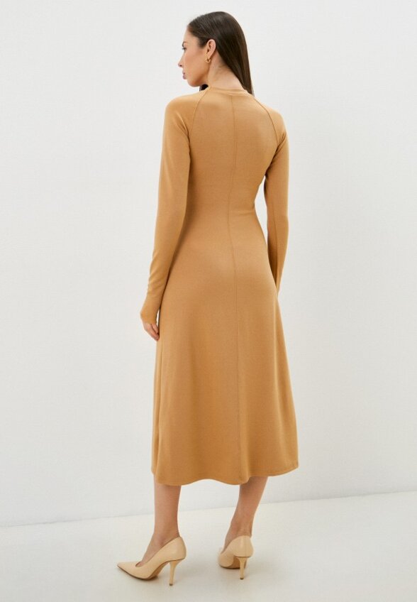 Платье Mark Formelle