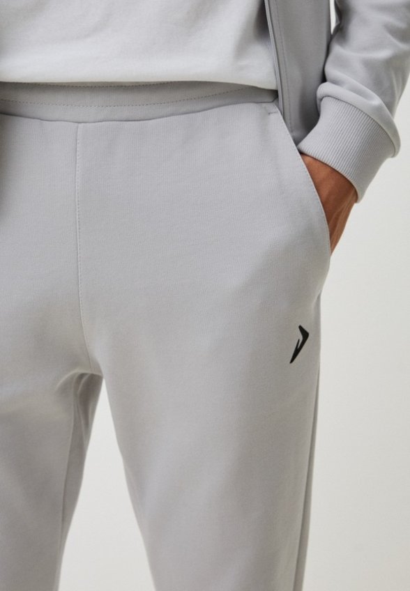 Костюм спортивный Demix