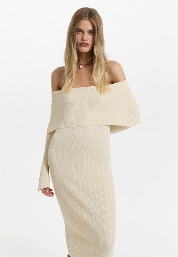 Платье Love Republic