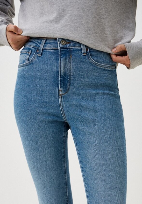 Джинсы Colin's