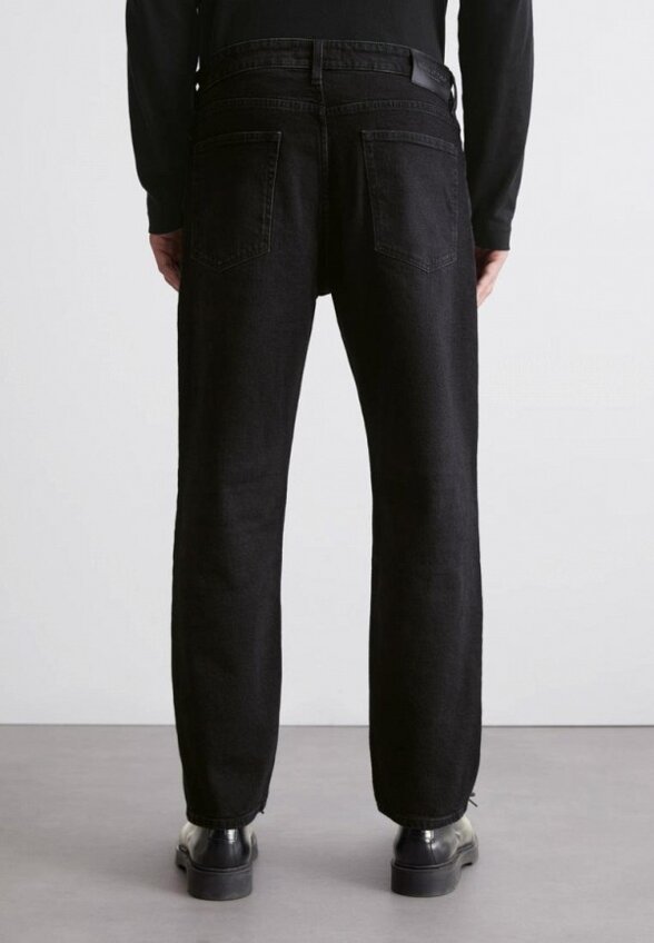 Джинсы Marc O'Polo