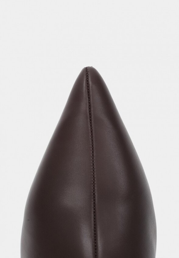 Полусапоги Vivian Royal