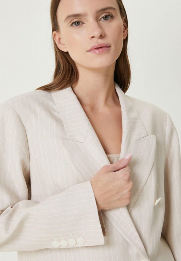 Пиджак NetWork