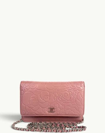 Chanel WOC женщинам