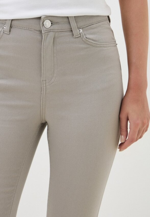 Брюки Terranova