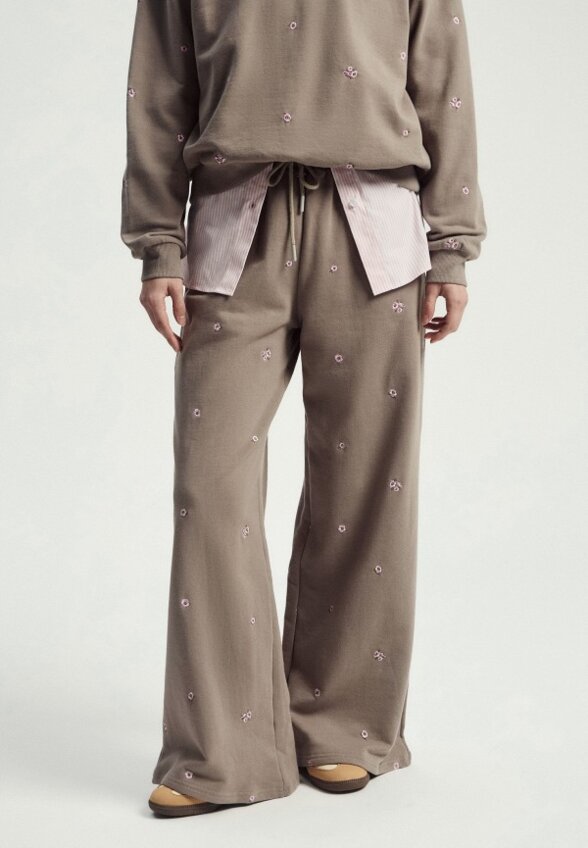 Брюки спортивные Nume