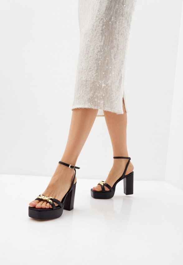 Босоножки Basconi