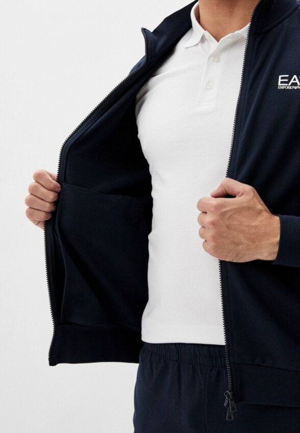 Костюм спортивный EA7