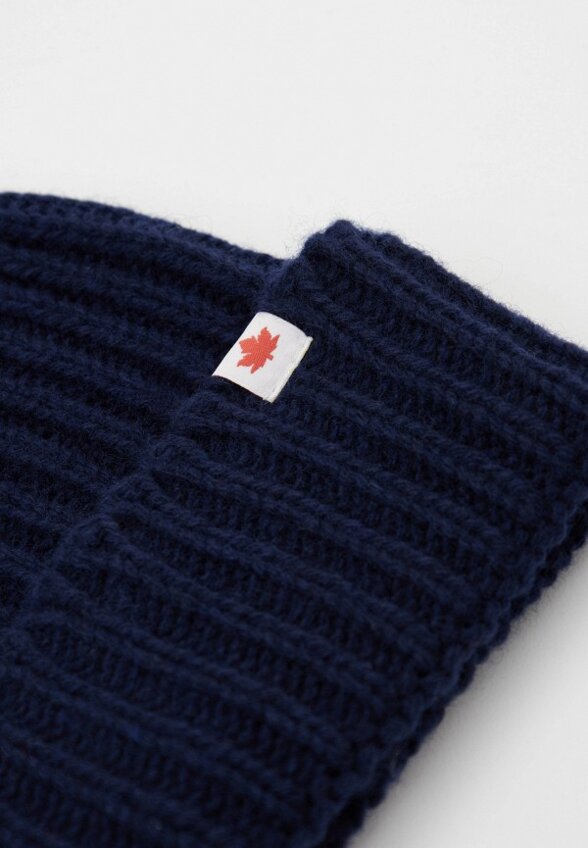 Шапка Canadian