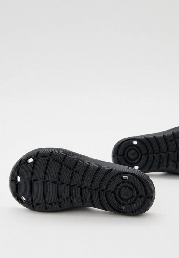 Сланцы Under Armour