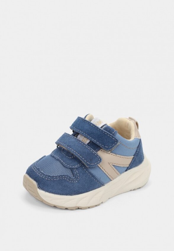 Кроссовки Котофей