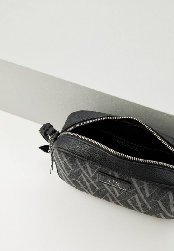 Сумка Armani Exchange