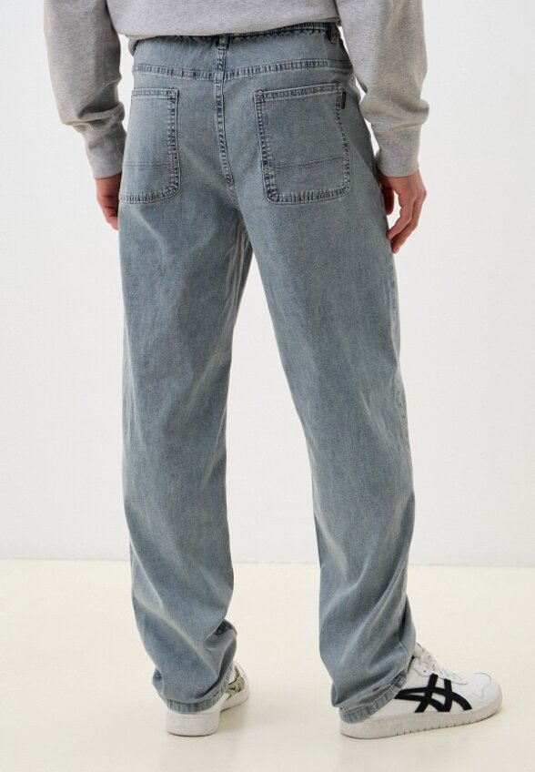 Джинсы Mossmore