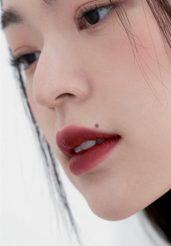 Помада жидкая Muzigae Mansion