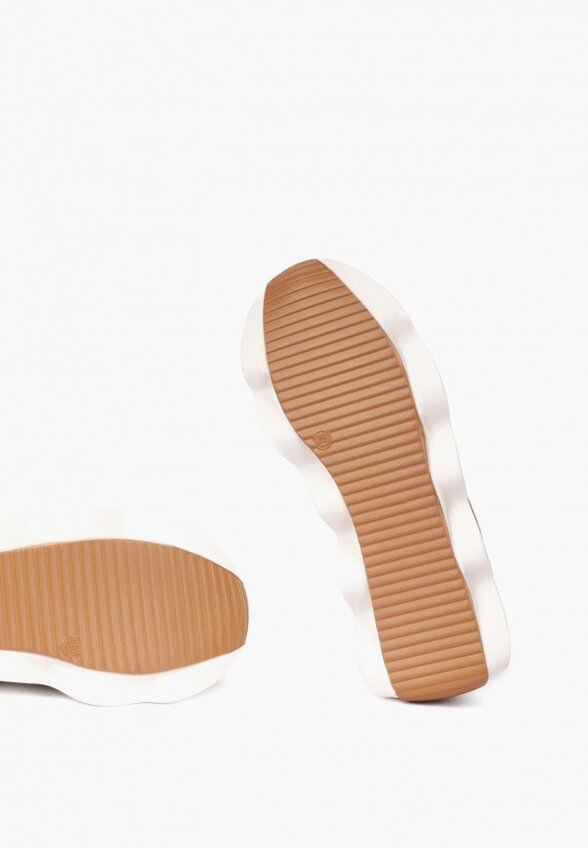 Кроссовки Quattrocomforto