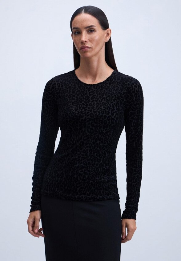 Лонгслив Zarina