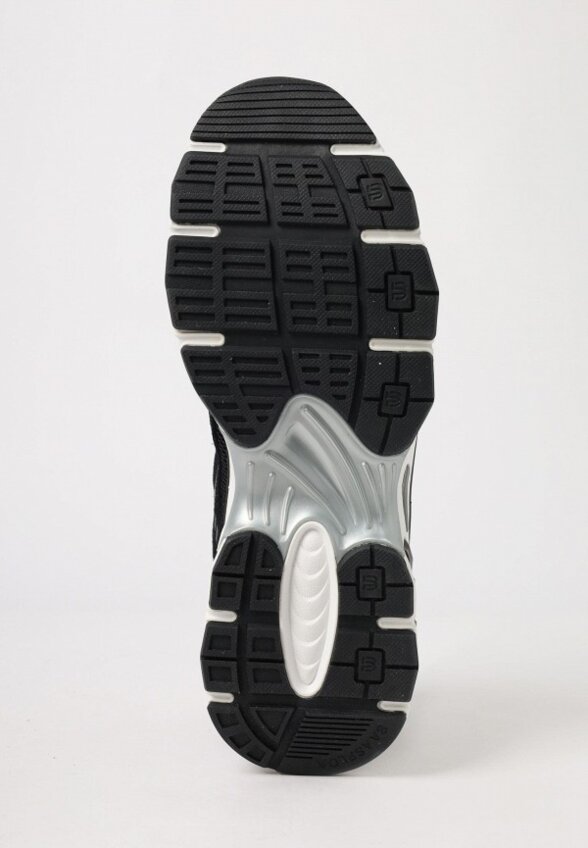 Кроссовки Baasploa