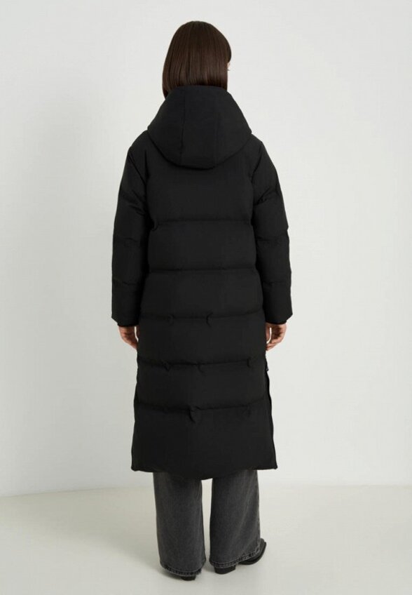 Пуховик Finn Flare